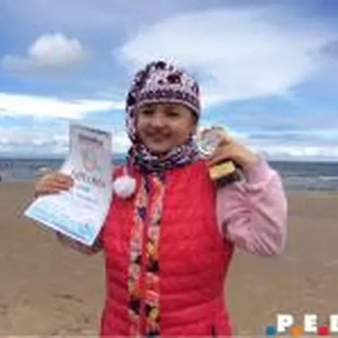 Аня Крапиневич