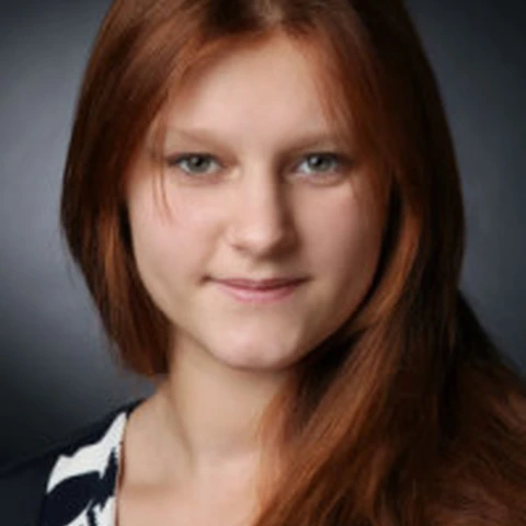 Азарова Яна Азарова Яна